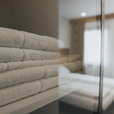Mahagoni Apartamento *
